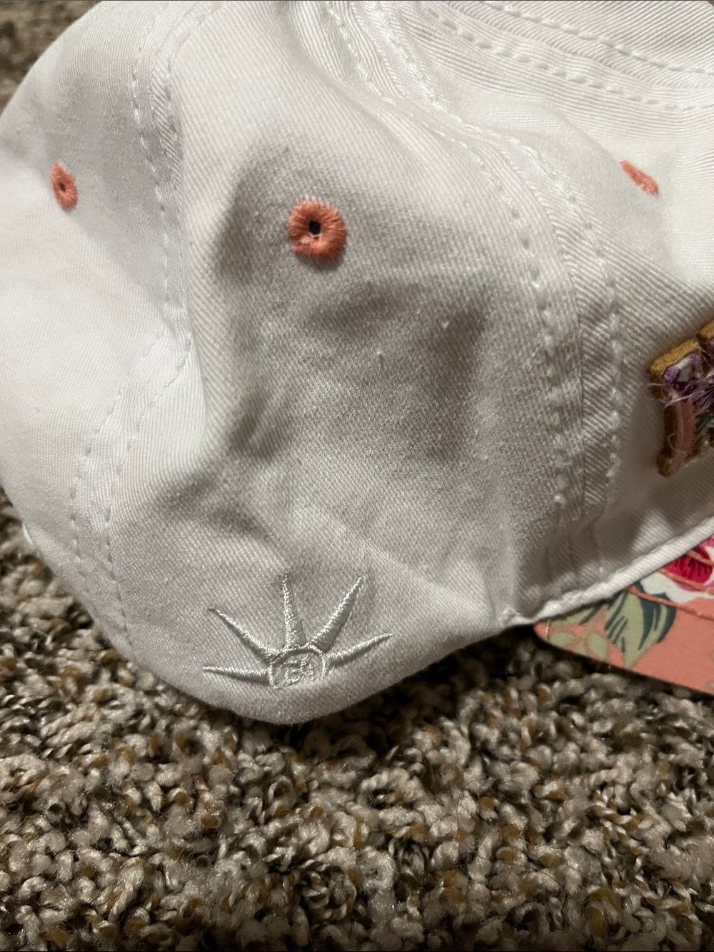 White and Coral Floral 'Key West' Women's Baseball Cap - Picture 5 of 7
